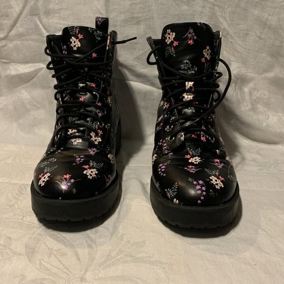H&M Combat Boots - Black and Floral Print (Women's US 9.5, EUR 41) - Picture 2 of 7